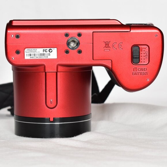 Samsung WB100 Digital Camera 16.2MP 26x Optical Zoom HD Video 32GB SD Card - Picture 7 of 12